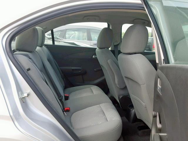 1G1JA5SHXC4224268 - 2012 CHEVROLET SONIC LS SILVER photo 6