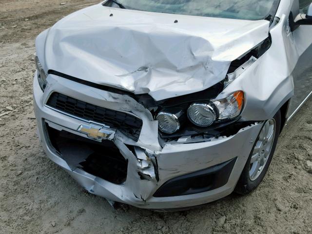 1G1JA5SHXC4224268 - 2012 CHEVROLET SONIC LS SILVER photo 9