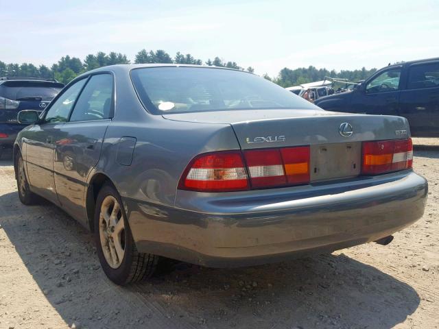 JT8BF28G9Y5103838 - 2000 LEXUS ES 300 GRAY photo 3