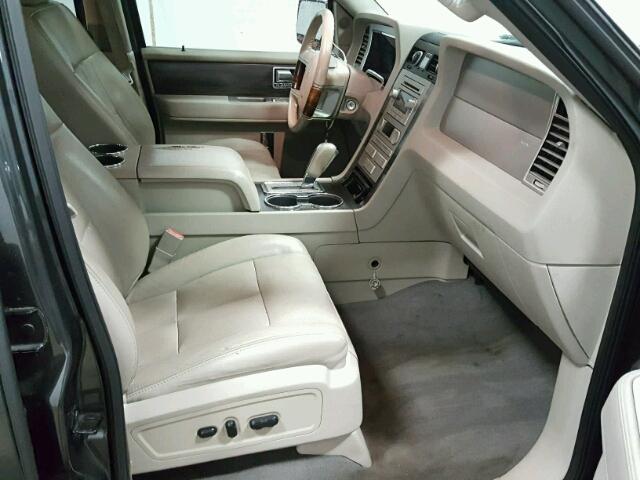 5LMFU28577LJ22852 - 2007 LINCOLN NAVIGATOR 灰色 照片 5