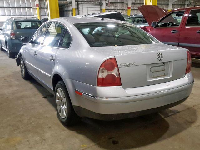 WVWPD63B53P389586 - 2003 VOLKSWAGEN PASSAT GLS SILVER photo 3