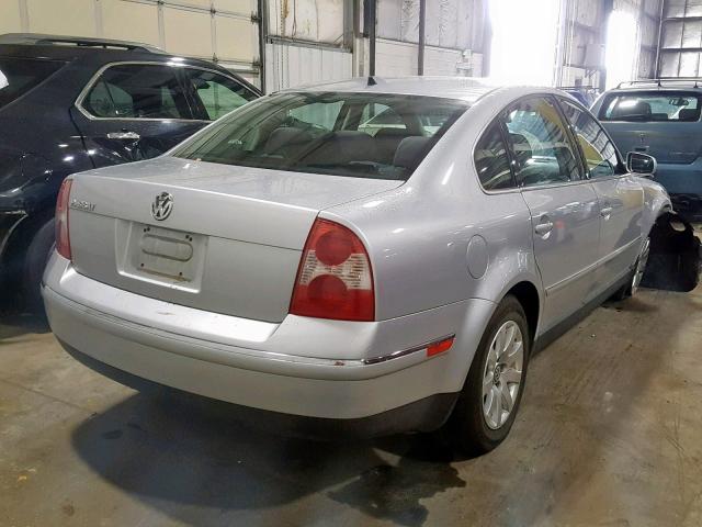 WVWPD63B53P389586 - 2003 VOLKSWAGEN PASSAT GLS SILVER photo 4