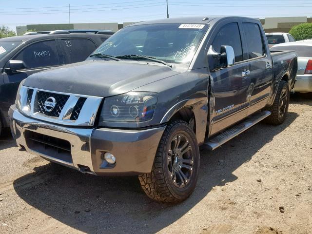 1N6AA0ED7CN312432 - 2012 NISSAN TITAN S GRAY photo 2