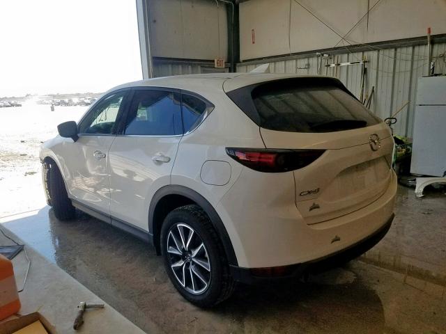 JM3KFADM4J1390825 - 2018 MAZDA CX-5 GRAND WHITE photo 3