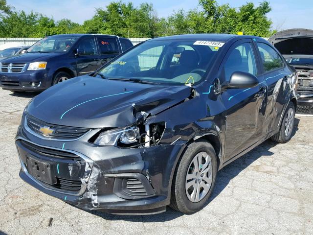 1G1JB5SH7H4113388 - 2017 CHEVROLET SONIC LS GREEN photo 2