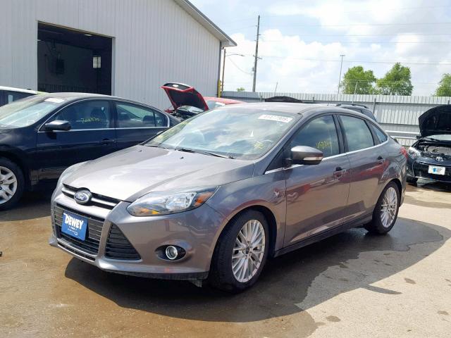 1FADP3J26EL138099 - 2014 FORD FOCUS TITA GRAY photo 2