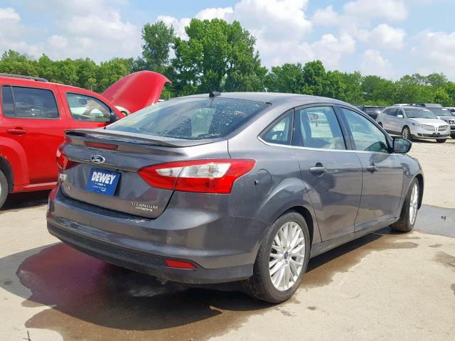 1FADP3J26EL138099 - 2014 FORD FOCUS TITA GRAY photo 4