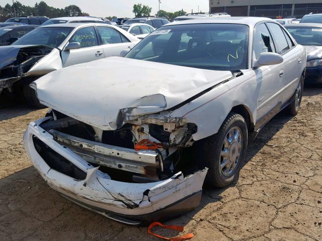 2G4WF551111171820 - 2001 BUICK REGAL GS WHITE photo 2