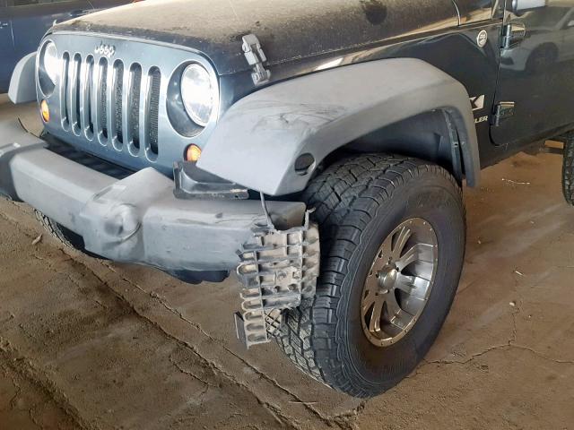 1J4FA24117L231613 - 2007 JEEP WRANGLER X BLUE photo 9