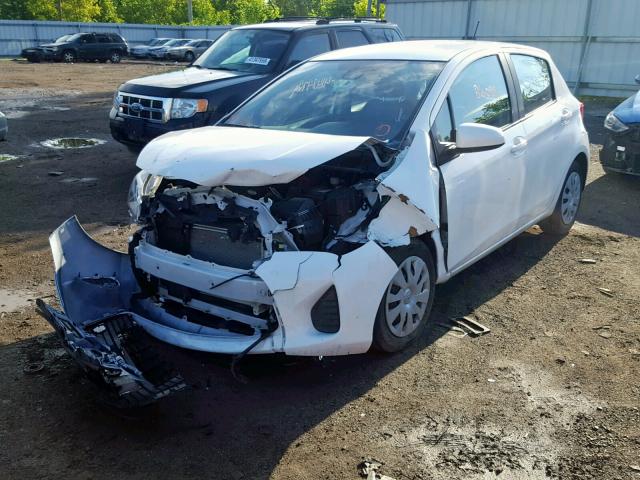 VNKKTUD38HA085341 - 2017 TOYOTA YARIS L WHITE photo 2