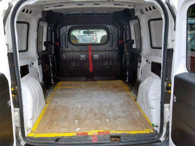 ZFBERFAT6F6951206 - 2015 RAM PROMASTER 白色 照片 9