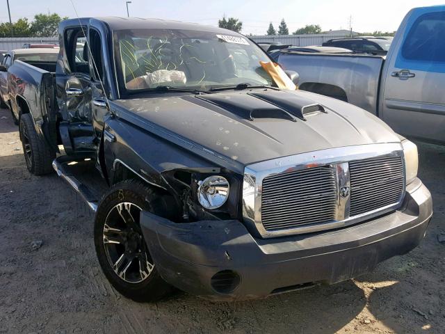 1D7HE28K07S117961 - 2007 DODGE DAKOTA QUA GRAY photo 1