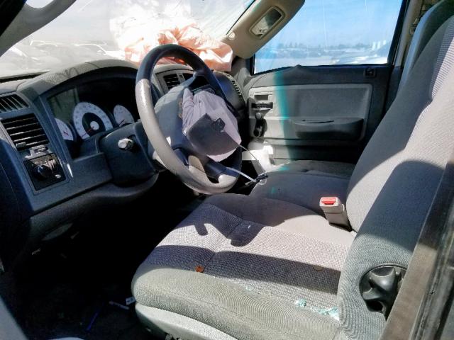 1D7HE28K07S117961 - 2007 DODGE DAKOTA QUA GRAY photo 5