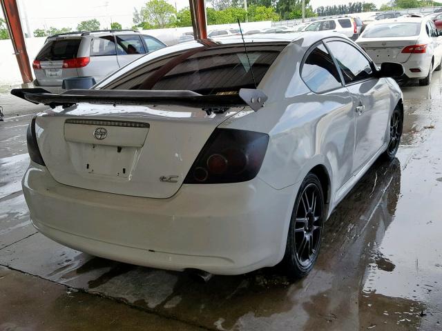 JTKDE167780253365 - 2008 TOYOTA SCION TC WHITE photo 4