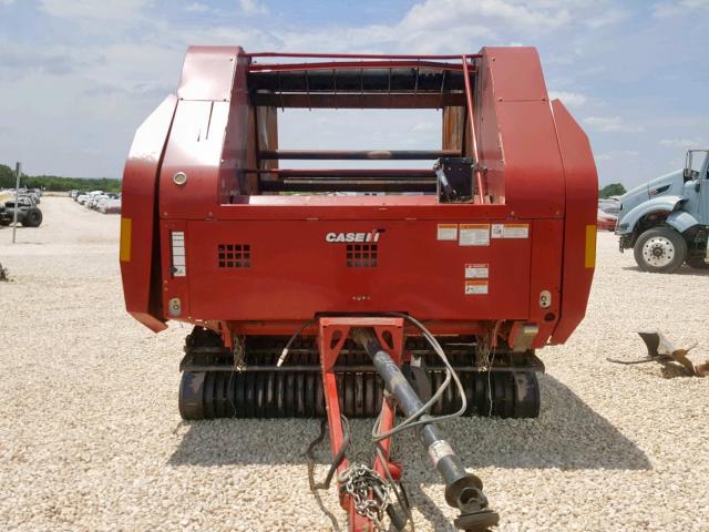 YBN047250 - 2012 CASE HAY BALER RED photo 2