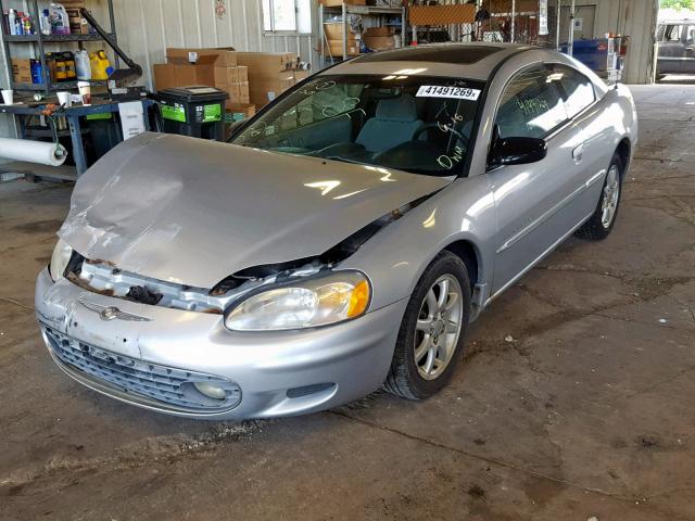 4C3AG42G21E043327 - 2001 CHRYSLER SEBRING LX SILVER photo 2