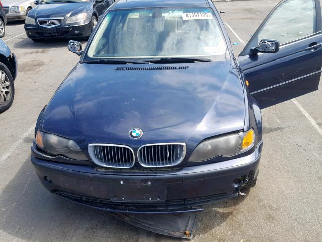 WBAEU33483PH87124 - 2003 BMW 325 XI BLUE photo 7