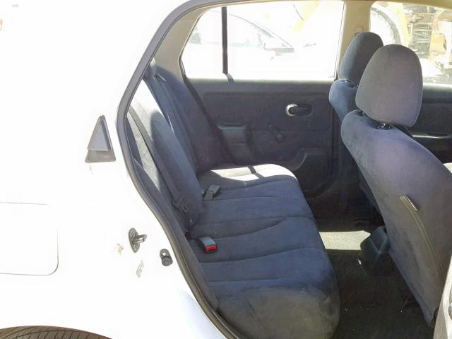 3N1BC11E57L399326 - 2007 NISSAN VERSA S WHITE photo 6