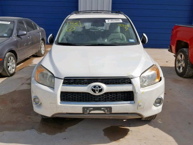 JTMYF4DVXA5016595 - 2010 TOYOTA RAV4 LIMIT WHITE photo 9