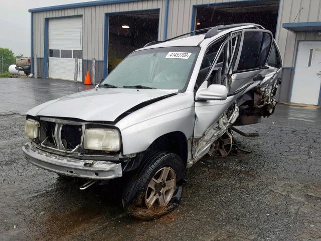 2CNBE634626944287 - 2002 CHEVROLET TRACKER LT SILVER photo 2