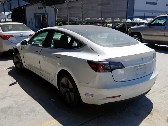 5YJ3E1EA7JF152978 - 2018 TESLA MODEL 3 WHITE photo 3