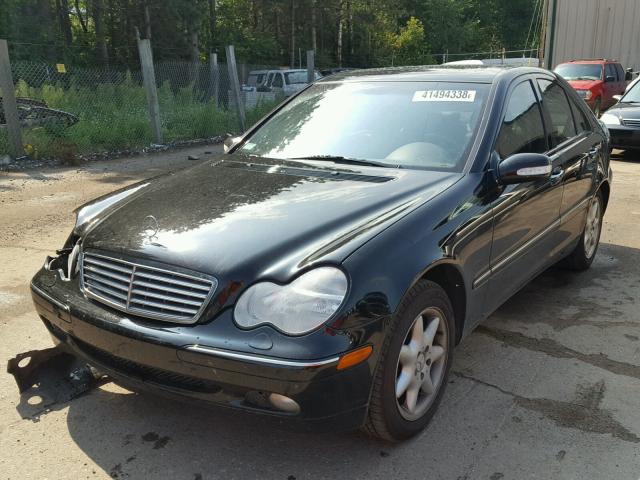 WDBRF61J92E004598 - 2002 MERCEDES-BENZ C 240 BLACK photo 2