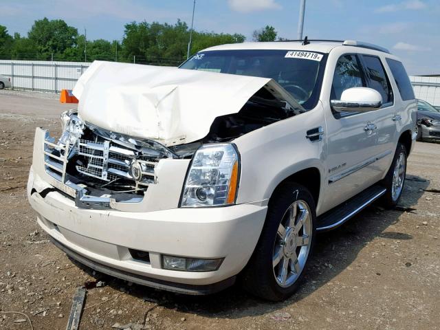 1GYFK232X9R265010 - 2009 CADILLAC ESCALADE L WHITE photo 2