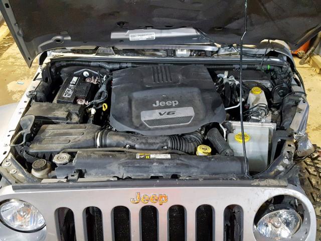1C4AJWBG5FL739774 - 2015 JEEP WRANGLER S ნაცრისფერი ფოტო 7