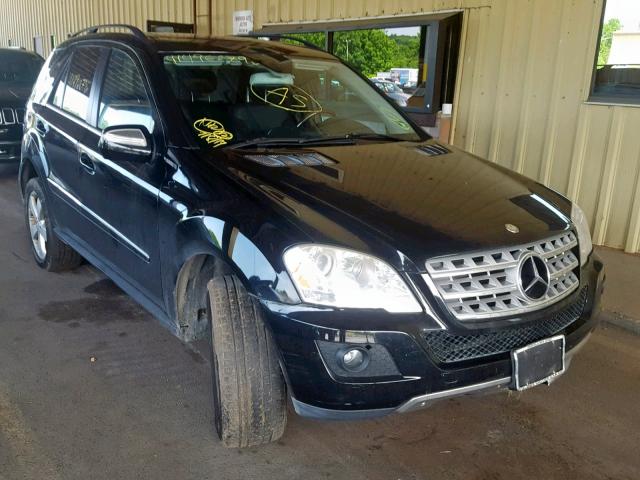 4JGBB8GB0AA592452 - 2010 MERCEDES-BENZ ML 350 4MA BLACK photo 1