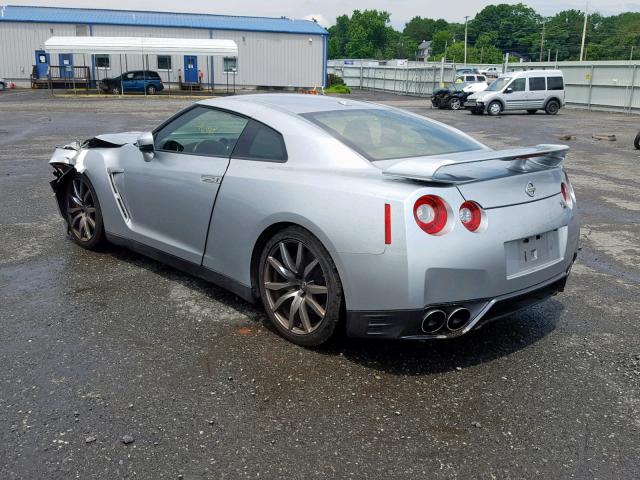 JN1AR5EF9FM280333 - 2015 NISSAN GT-R PREMI SILVER photo 3