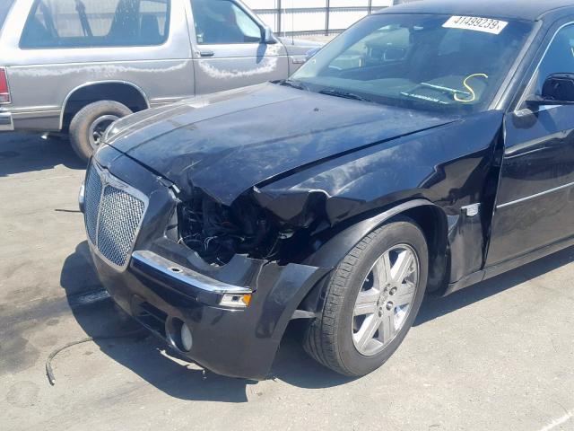 2C3LK63H06H476575 - 2006 CHRYSLER 300C BLACK photo 9