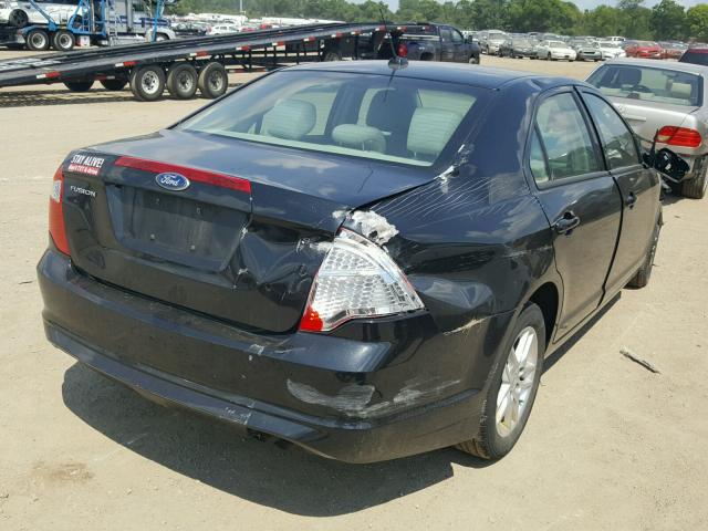 3FAHP0GA1BR317274 - 2011 FORD FUSION S BLACK photo 4