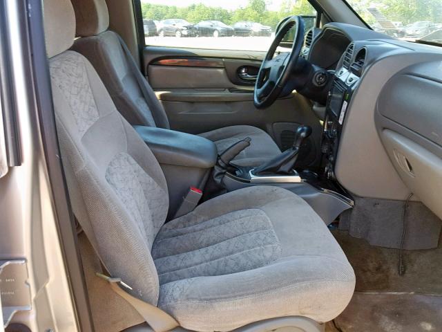 1GKDT13S442418037 - 2004 GMC ENVOY TAN photo 5