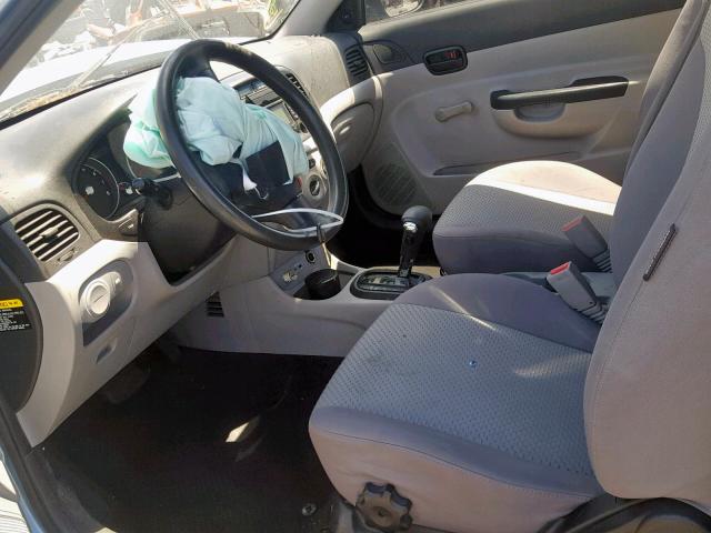 KMHCM3AC8BU195543 - 2011 HYUNDAI ACCENT GL BLUE photo 9