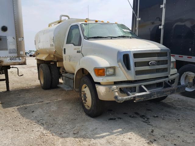 3FRXF7FA1DV026466 - 2013 FORD F750 SUPER WHITE photo 1