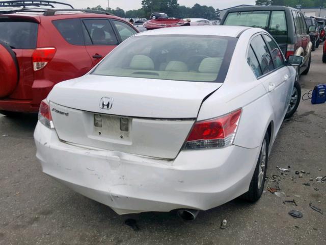 1HGCP2F47AA029054 - 2010 HONDA ACCORD LXP WHITE photo 4