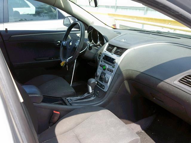 1G1ZC5E11BF355121 - 2011 CHEVROLET MALIBU 1LT SILVER photo 5