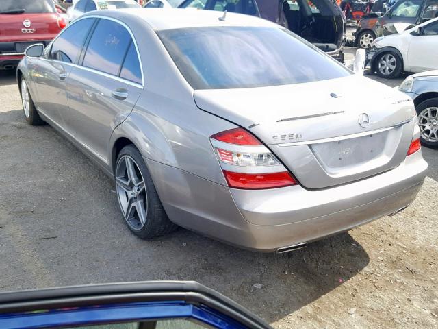 WDDNG71X57A067788 - 2007 MERCEDES-BENZ S 550 GRAY photo 3