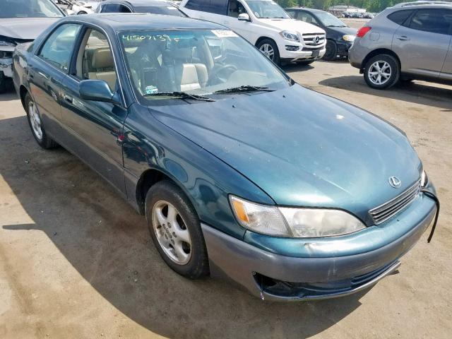 JT8BF22G6V5011459 - 1997 LEXUS ES 300 GREEN photo 1