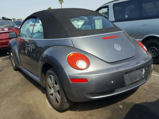 3VWRF31Y96M310792 - 2006 VOLKSWAGEN NEW BEETLE GRAY photo 3