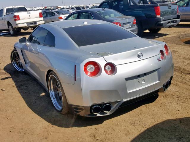 JN1AR5EF5EM271014 - 2014 NISSAN GT-R PREMI SILVER photo 3