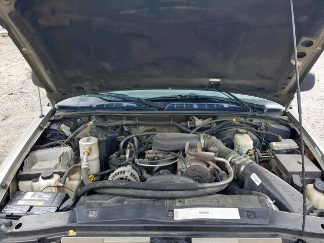 1GTDT19W618167083 - 2001 GMC SONOMA GOLD photo 7