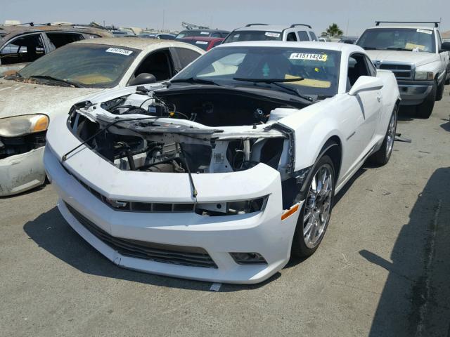 2G1FK1EJ4E9149948 - 2014 CHEVROLET CAMARO 2SS WHITE photo 2