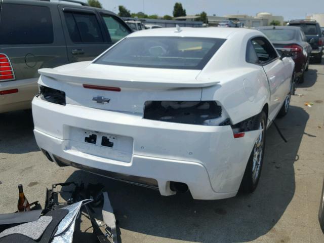 2G1FK1EJ4E9149948 - 2014 CHEVROLET CAMARO 2SS WHITE photo 4