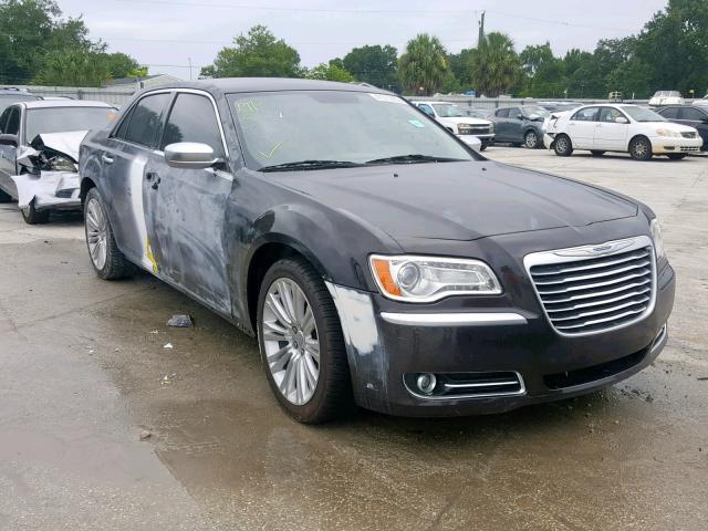 2C3CCACG6CH253332 - 2012 CHRYSLER 300 LIMITE BLACK photo 1