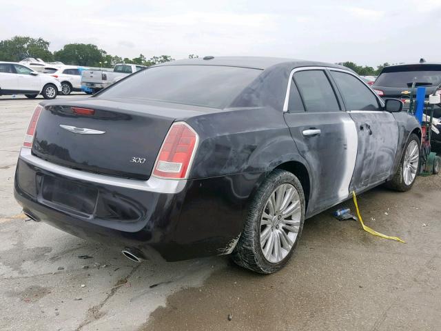 2C3CCACG6CH253332 - 2012 CHRYSLER 300 LIMITE BLACK photo 4