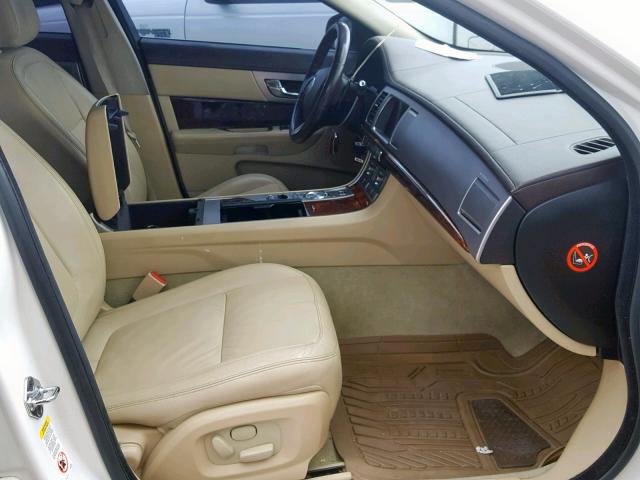 SAJWA05B99HR09792 - 2009 JAGUAR XF LUXURY CREAM photo 5