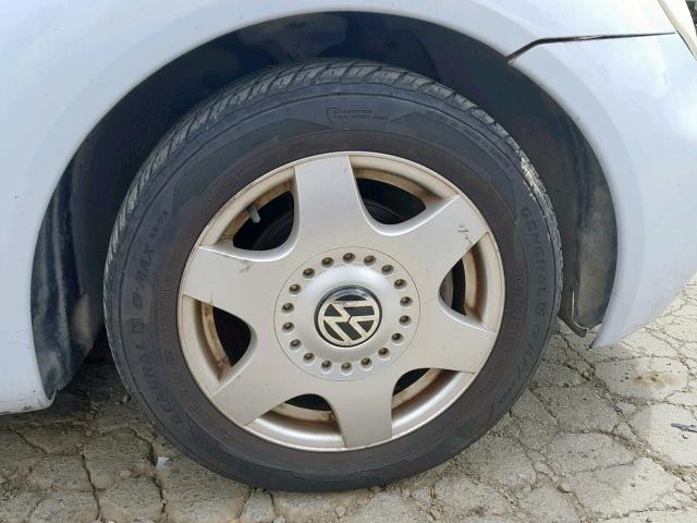 3VWCC21C4YM474399 - 2000 VOLKSWAGEN NEW BEETLE WHITE photo 9