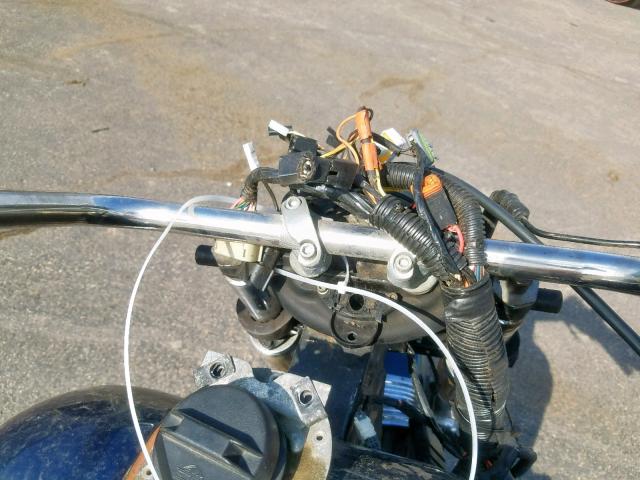 1HD1FCW181Y654072 - 2001 HARLEY-DAVIDSON FLHTCUI BLUE photo 8