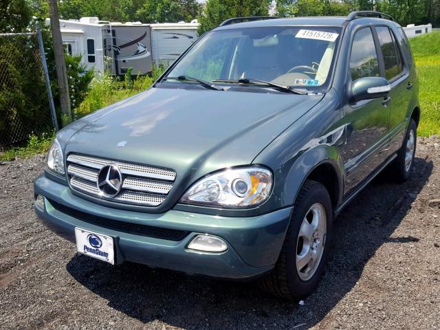 4JGAB57E83A435114 - 2003 MERCEDES-BENZ ML 350 GREEN photo 2